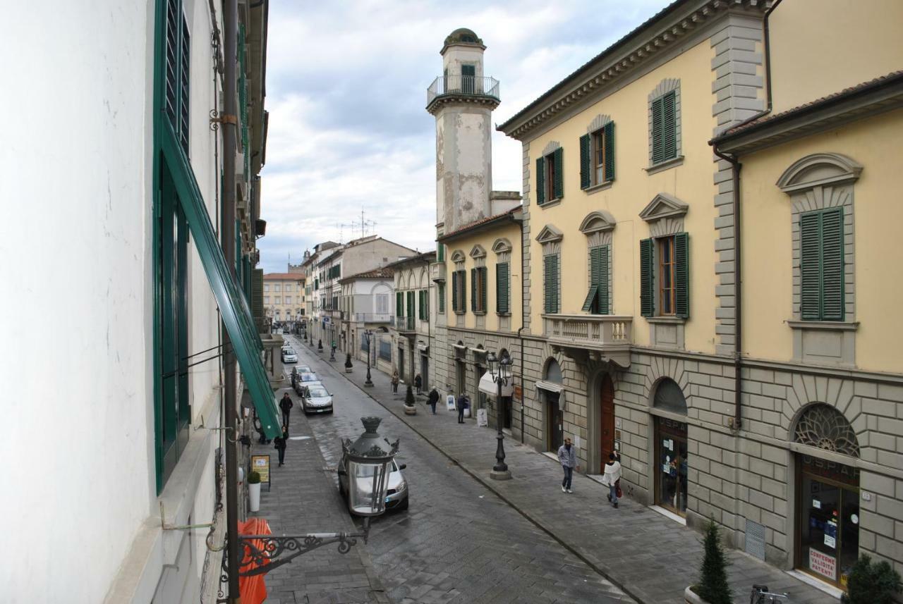 Palazzo Guasti Appartamento Guido 프라토 외부 사진